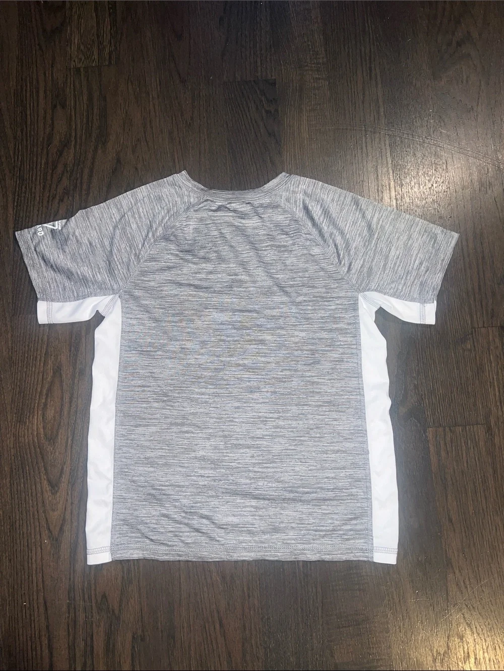 Laguna B Kids Gray & White Rashguard Set with Shark Print Shorts Size- 10-12